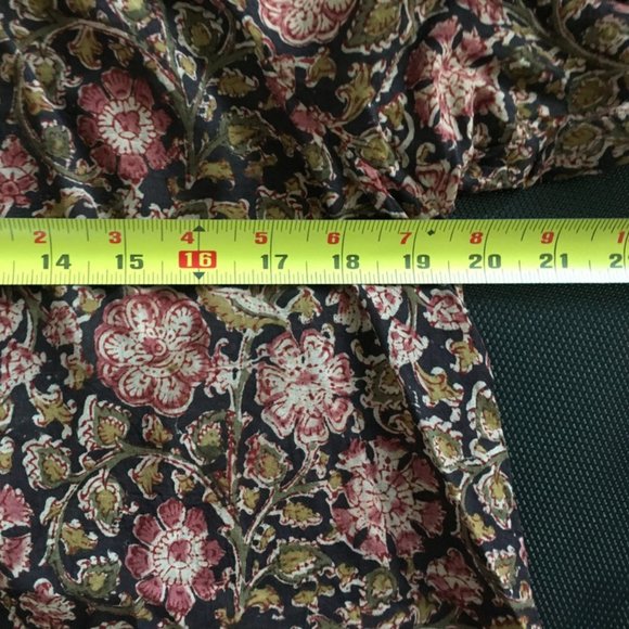 Jaya Kalamkari top reds - Picture 4 of 5